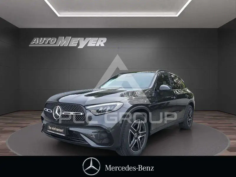 2025 Mercedes Benz GLC 200