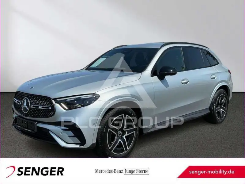 2025 Mercedes Benz GLC 200