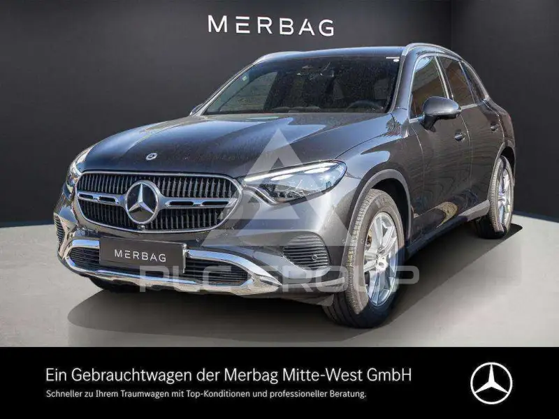 2025 Mercedes Benz GLC 200