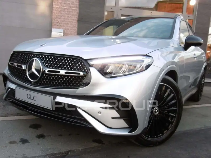 2025 Mercedes Benz GLC 200