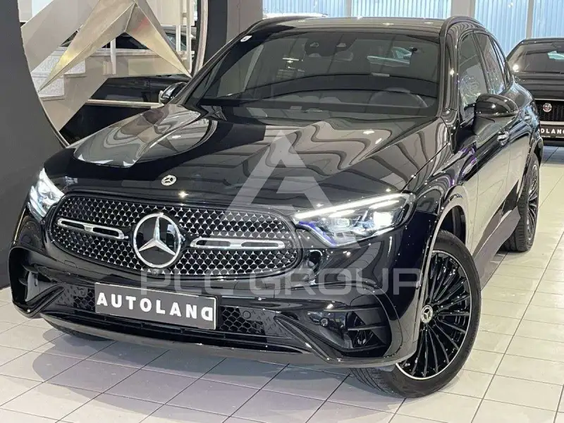 2025 Mercedes Benz GLC 200