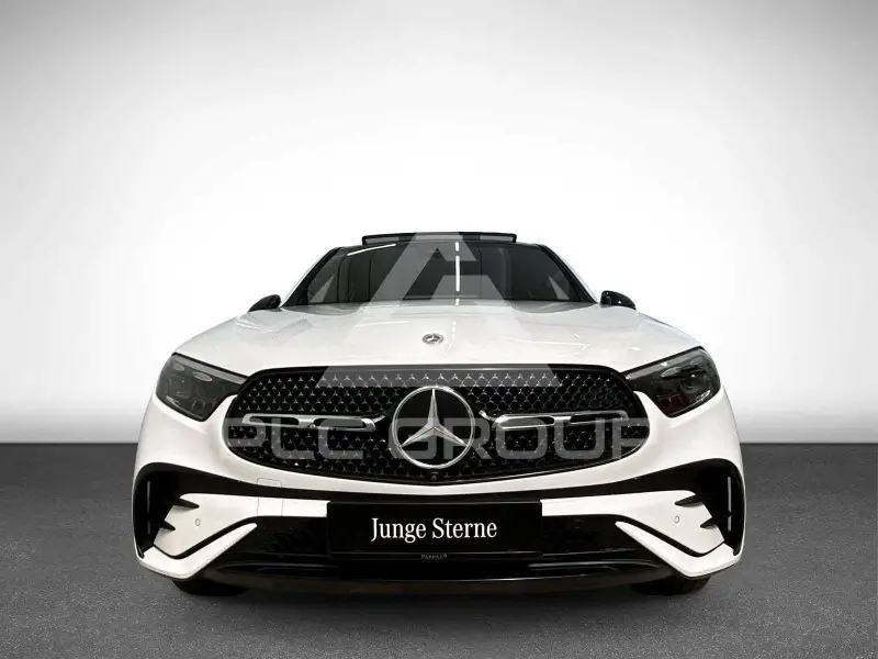 2025 Mercedes Benz GLC 200