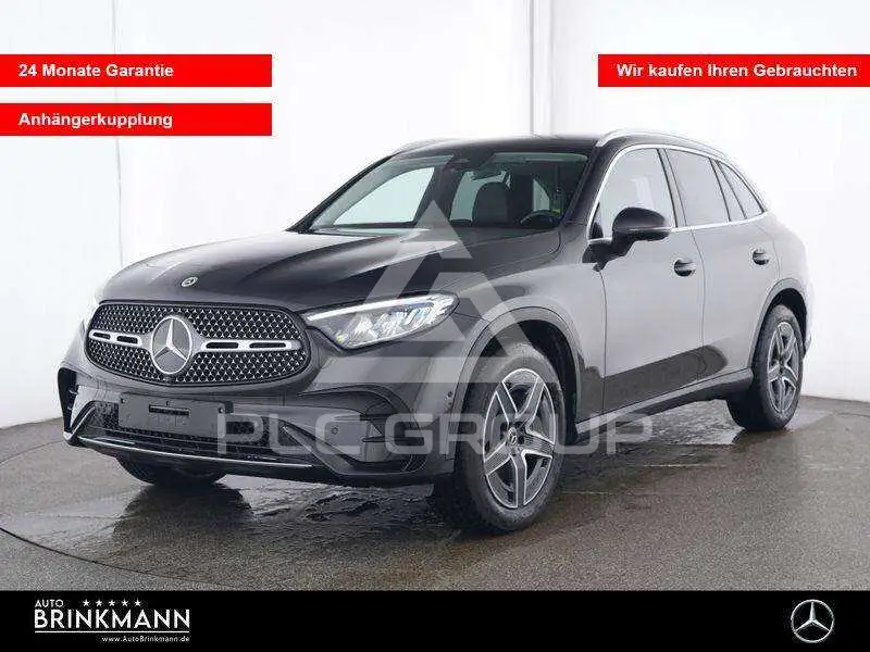 2025 Mercedes Benz GLC 200