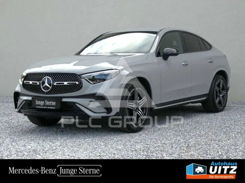 2025 Mercedes Benz GLC 200