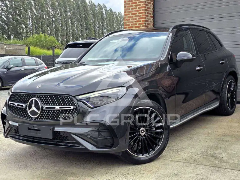2025 Mercedes Benz GLC 200