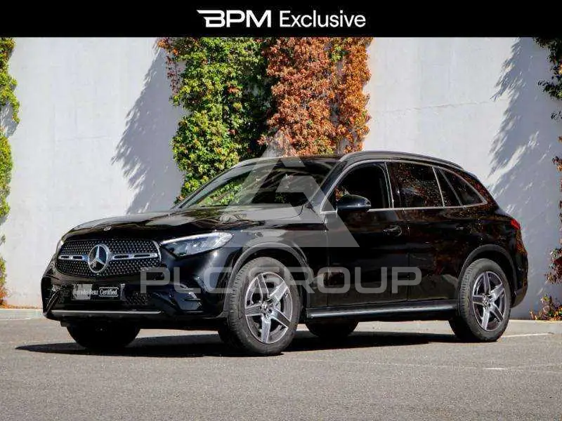 2025 Mercedes Benz GLC 200