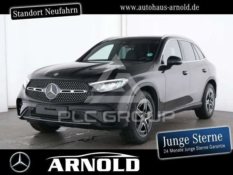 2025 Mercedes Benz GLC 200