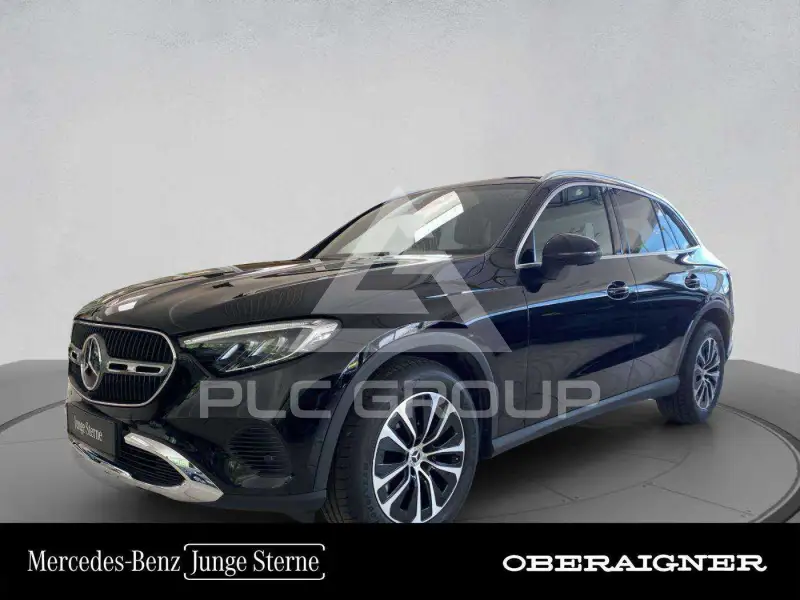 2025 Mercedes Benz GLC 200