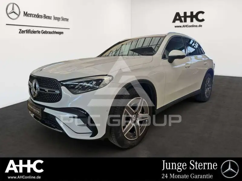 2025 Mercedes Benz GLC 200