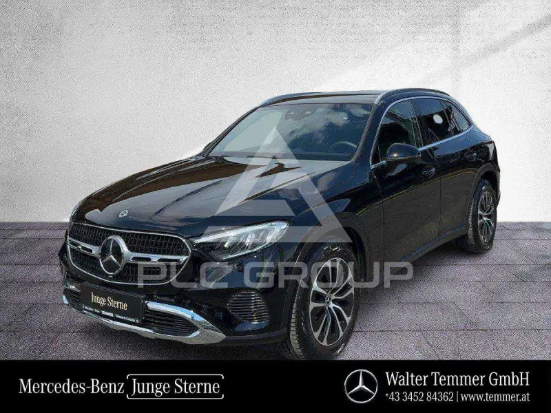 2025 Mercedes Benz GLC 200