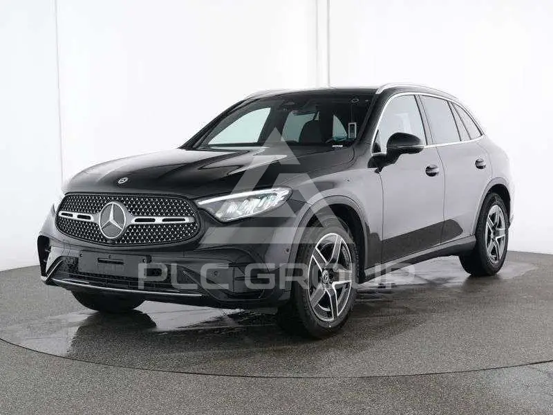 2025 Mercedes Benz GLC 200