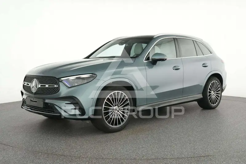 2025 Mercedes Benz GLC 200