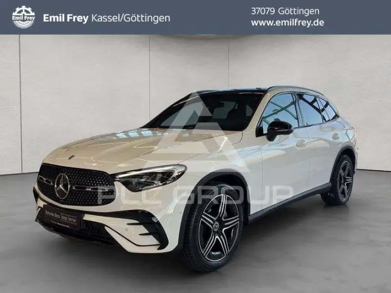 2025 Mercedes Benz GLC 200