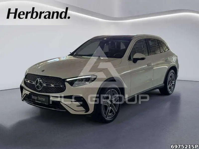 2025 Mercedes Benz GLC 200