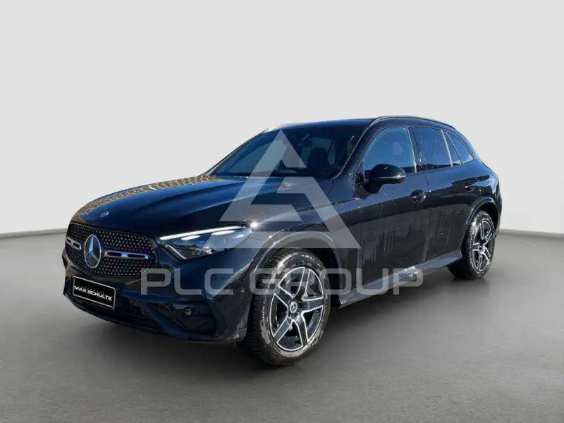 2025 Mercedes Benz GLC 200