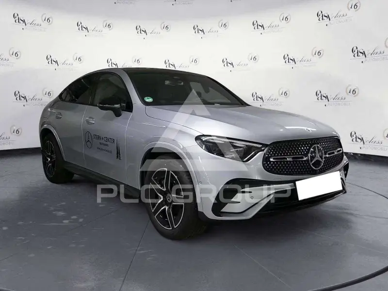 2025 Mercedes Benz GLC 200
