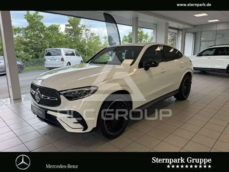 2025 Mercedes Benz GLC 200