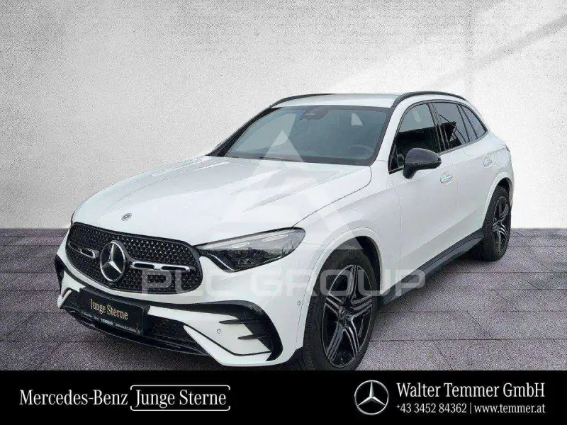 2025 Mercedes Benz GLC 200