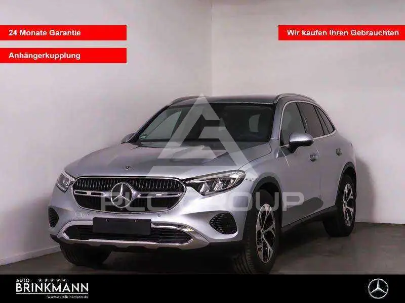 2025 Mercedes Benz GLC 200