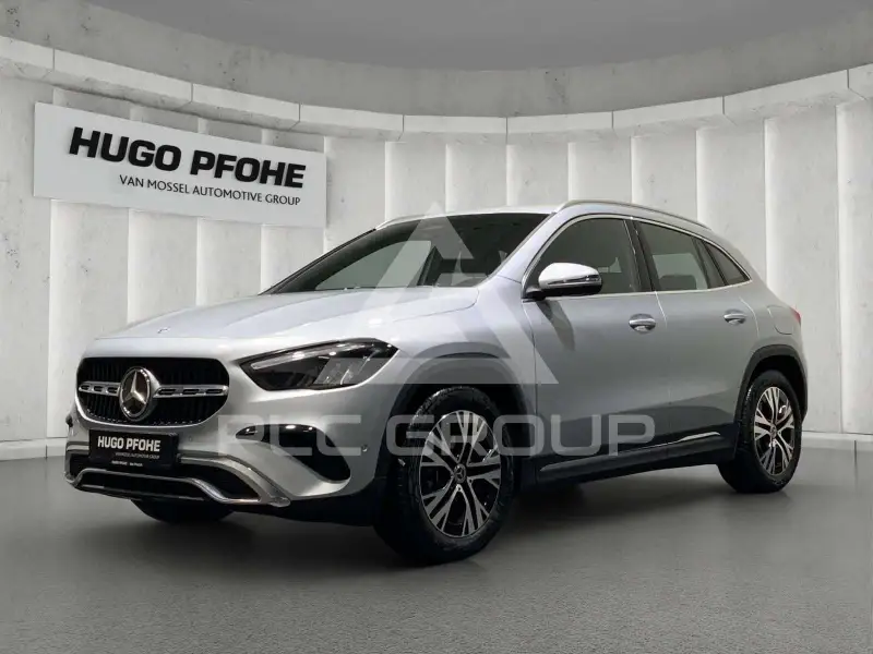 2025 Mercedes Benz GLA 200