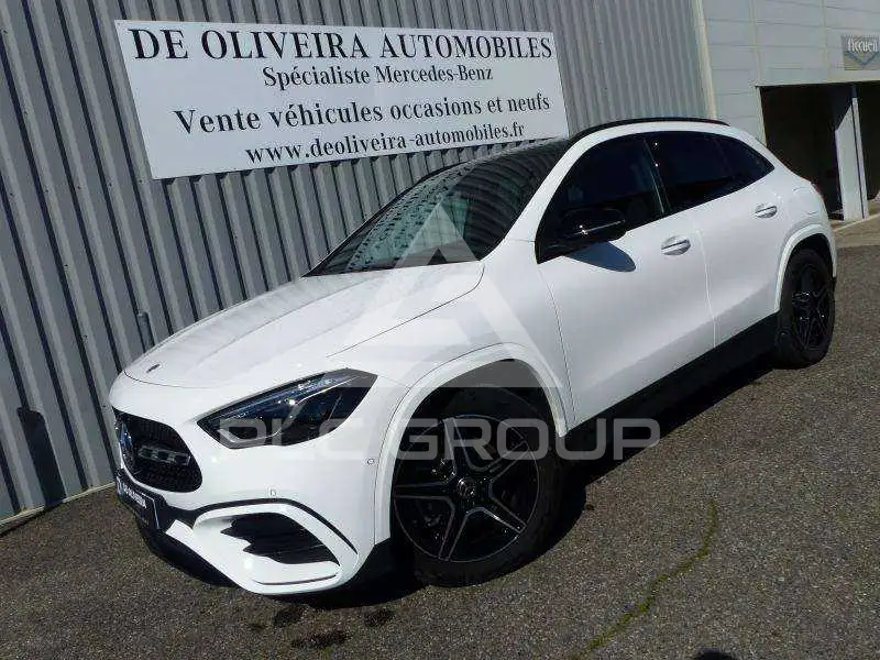 2025 Mercedes Benz GLA 200