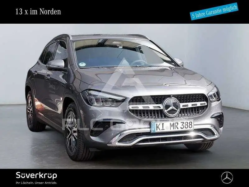 2025 Mercedes Benz GLA 200