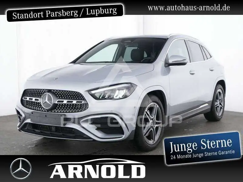 2025 Mercedes Benz GLA 200