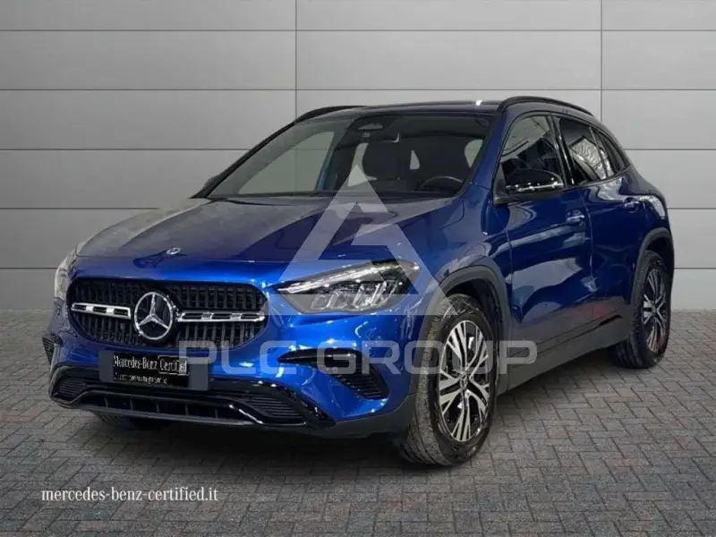 2025 Mercedes Benz GLA 200