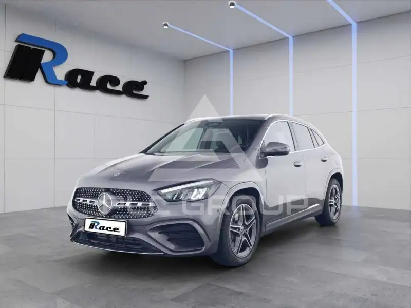 2025 Mercedes Benz GLA 200