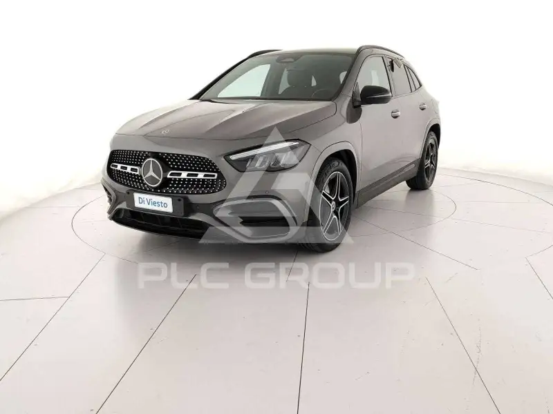 2025 Mercedes Benz GLA 200