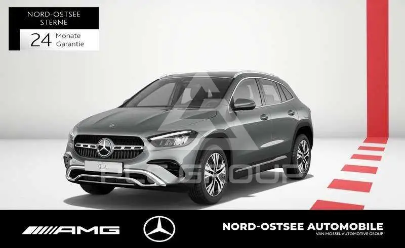 2025 Mercedes Benz GLA 200