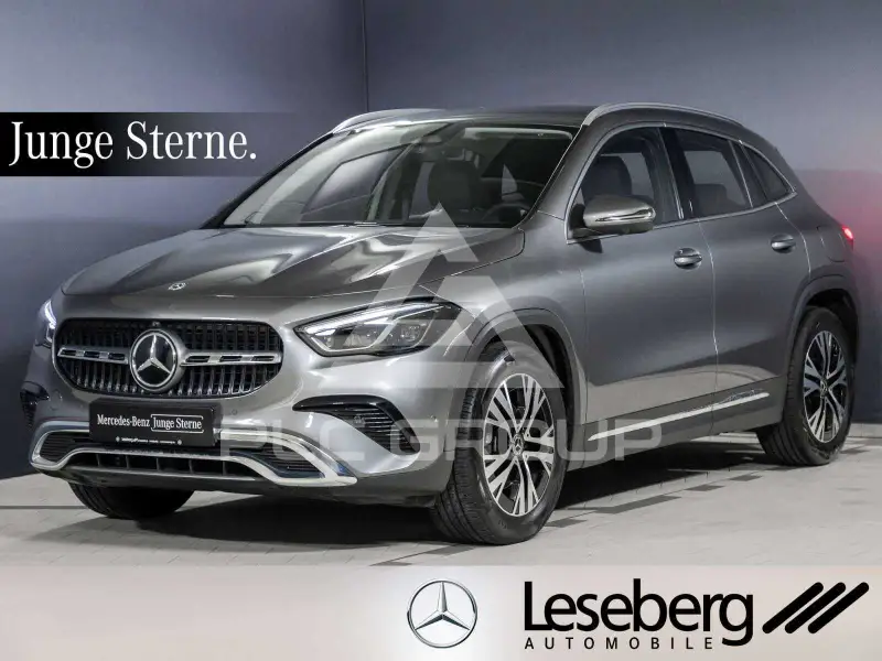 2025 Mercedes Benz GLA 200