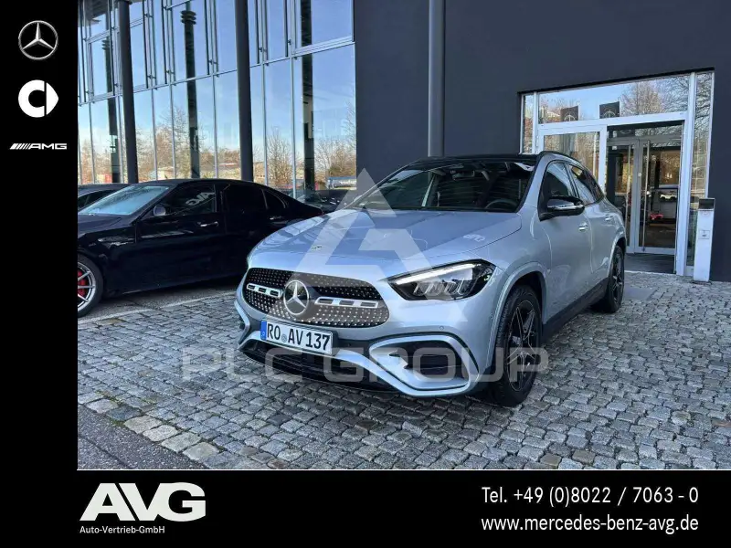 2025 Mercedes Benz GLA 200