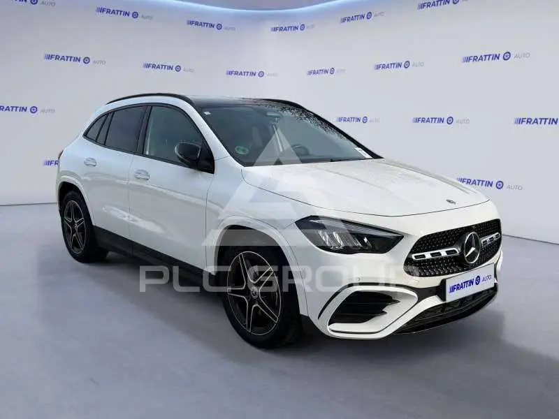 2025 Mercedes Benz GLA 200