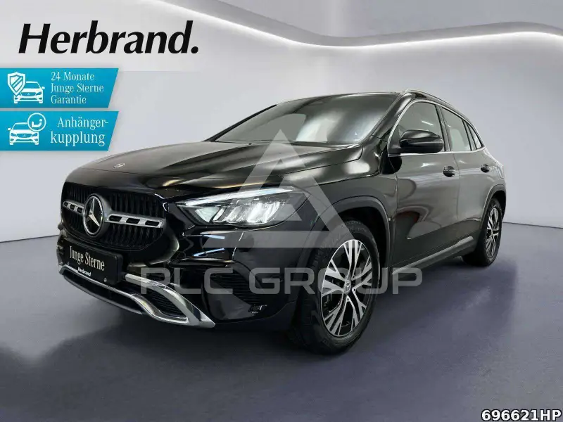 2025 Mercedes Benz GLA 200