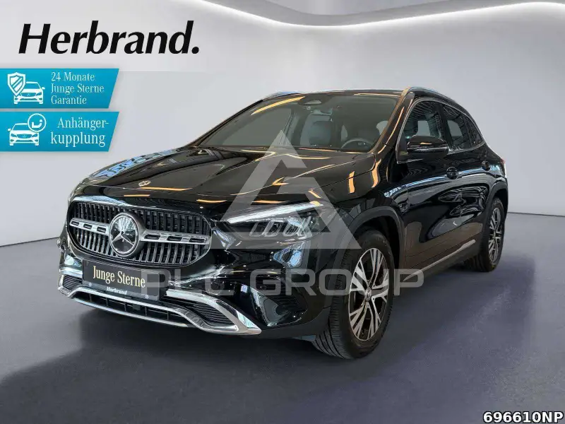 2025 Mercedes Benz GLA 200