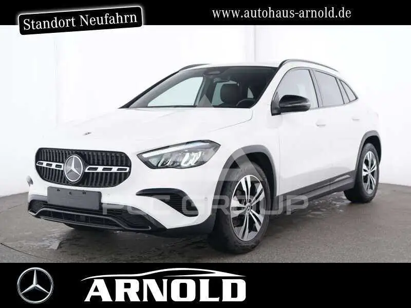 2025 Mercedes Benz GLA 200