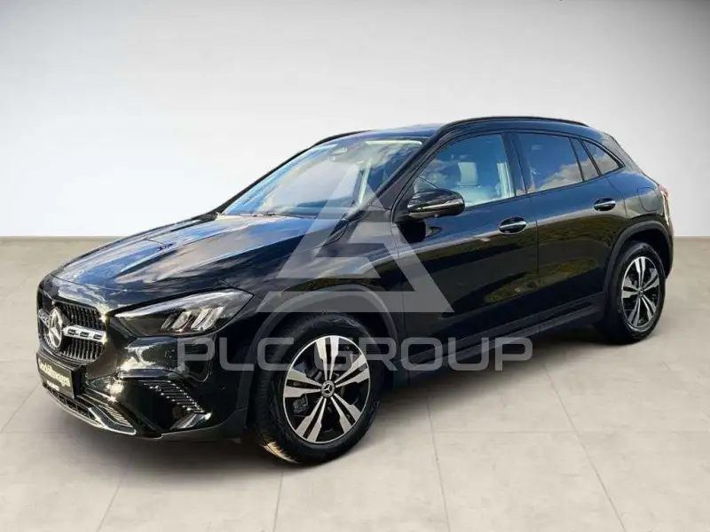 2025 Mercedes Benz GLA 200