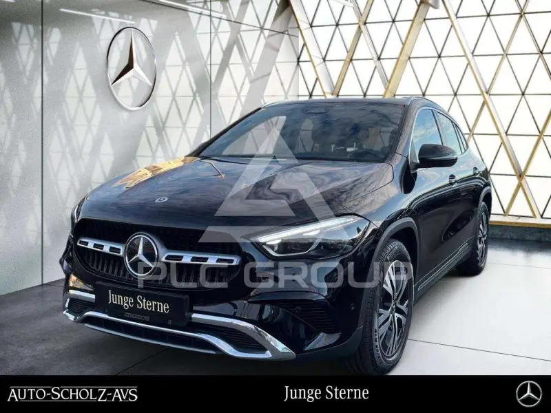 2025 Mercedes Benz GLA 200
