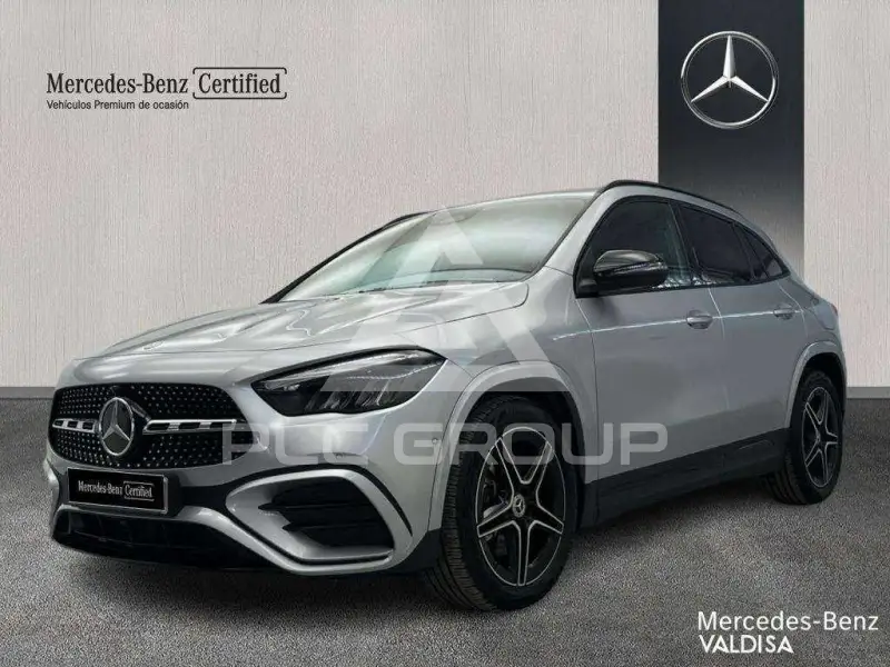 2025 Mercedes Benz GLA 200