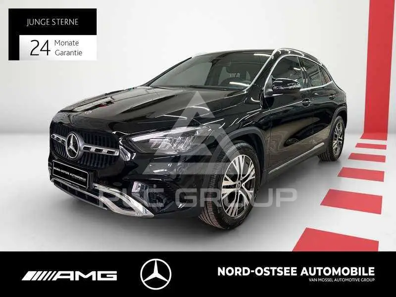 2025 Mercedes Benz GLA 200