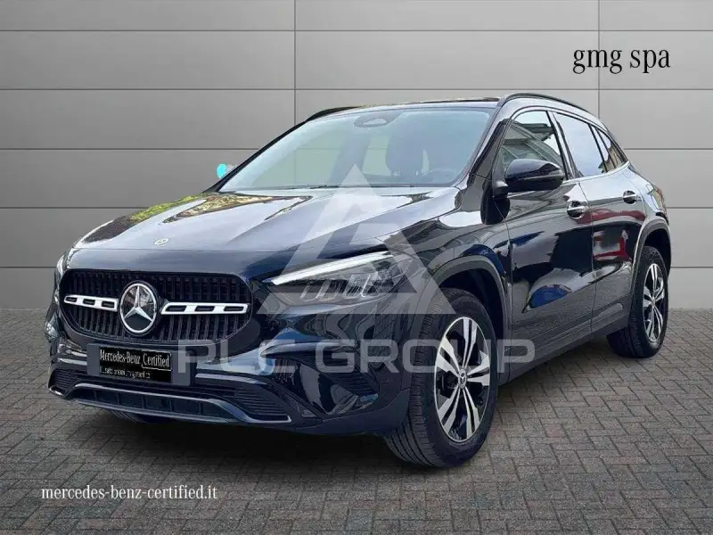 2025 Mercedes Benz GLA 200