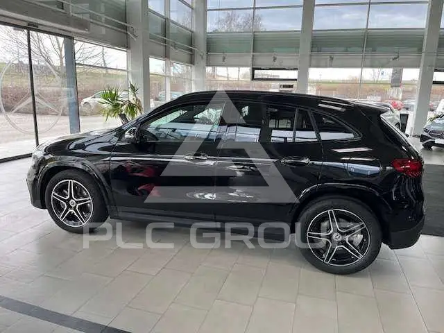 2025 Mercedes Benz GLA 200