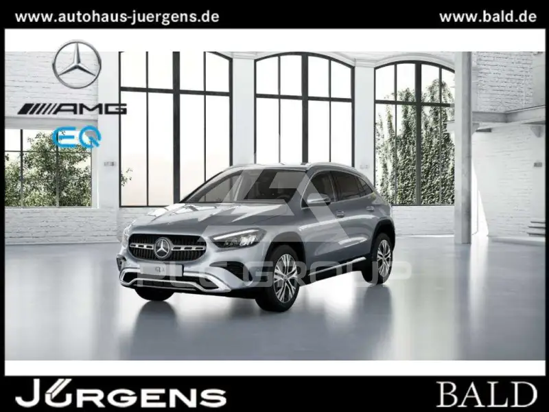 2025 Mercedes Benz GLA 200