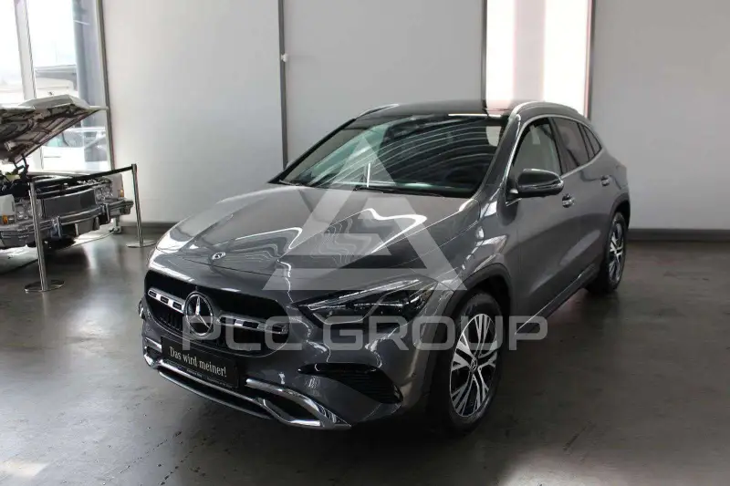 2025 Mercedes Benz GLA 200
