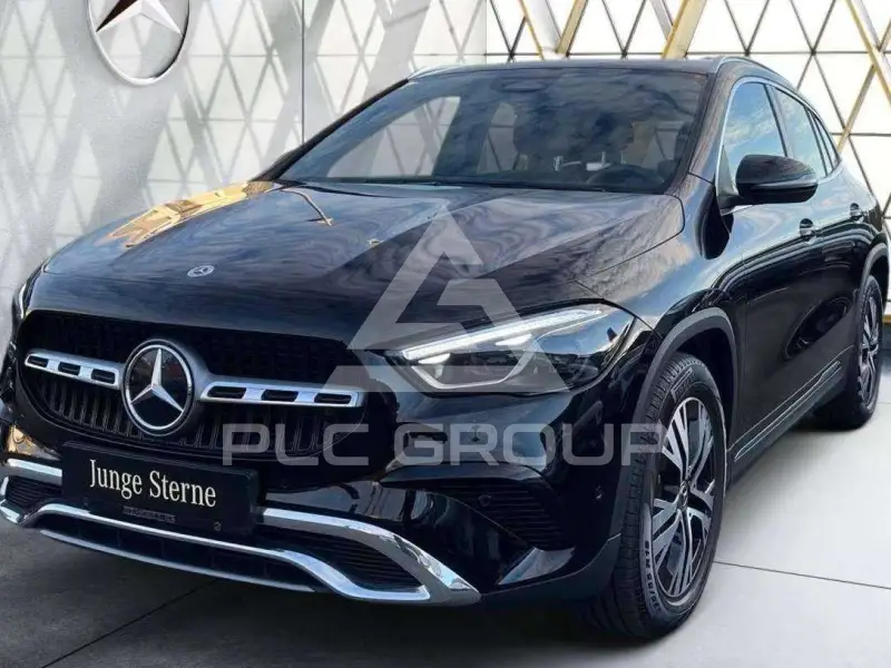 2025 Mercedes Benz GLA 200