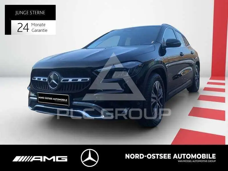 2025 Mercedes Benz GLA 200