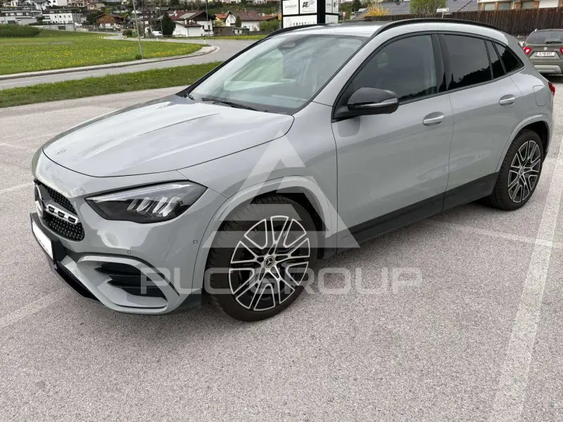 2025 Mercedes Benz GLA 200