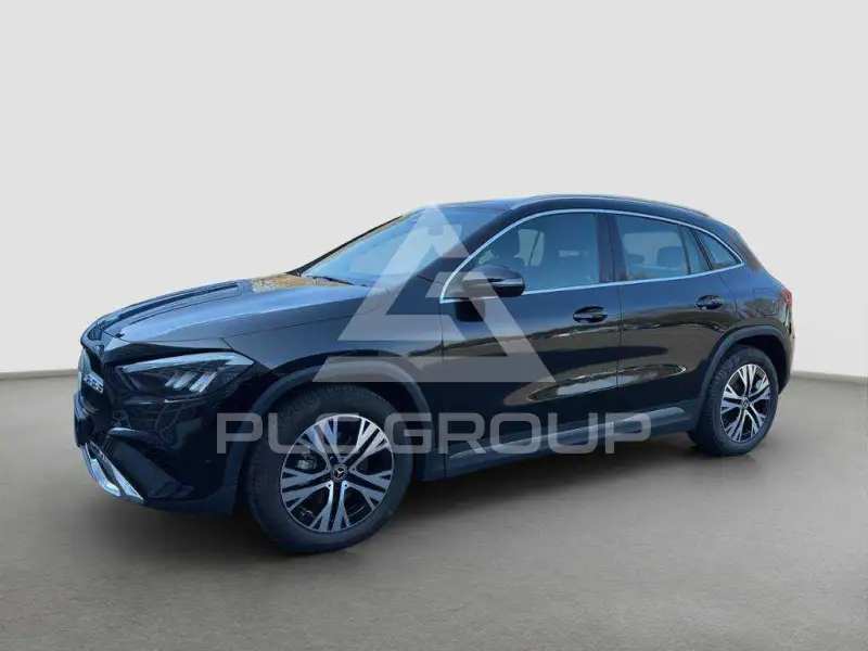 2025 Mercedes Benz GLA 200