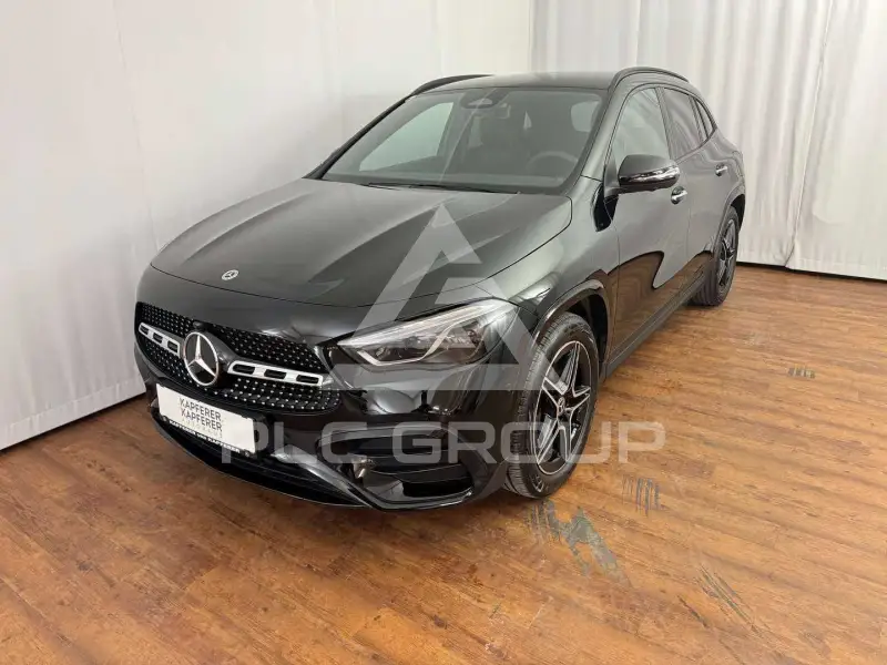 2025 Mercedes Benz GLA 200